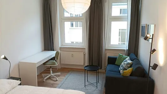 Apartments in Berlin Neukölln - photo 6