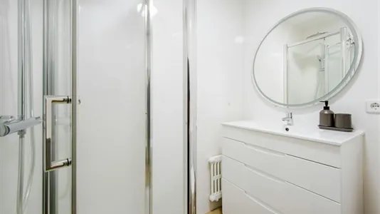 Rooms in Madrid Chamartín - photo 2