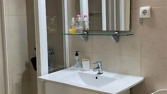 Apartments in Barcelona Ciutat Vella - photo 8