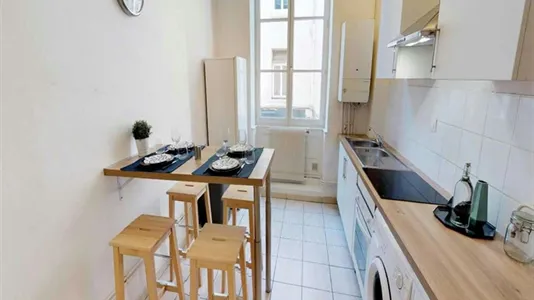 Rooms in Lyon - photo 9