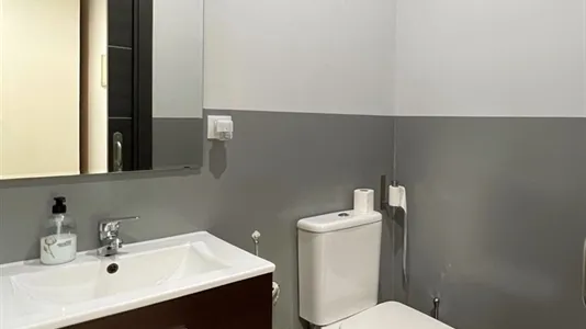 Rooms in Dos Hermanas - photo 4