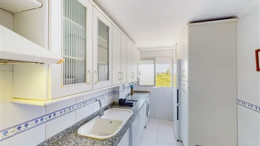 Rooms in Jerez de la Frontera - photo 9