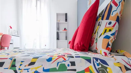 Rooms in Sesto San Giovanni - photo 4