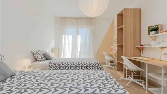 Rooms in Padua - photo 2