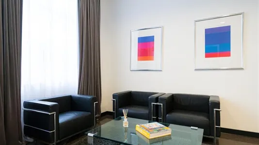 Apartments in Frankfurt Süd - photo 9