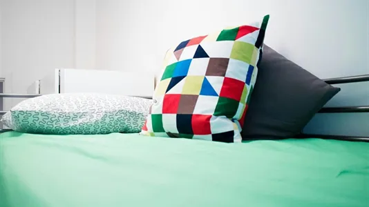 Rooms in Roma Municipio II – Parioli/Nomentano - photo 4