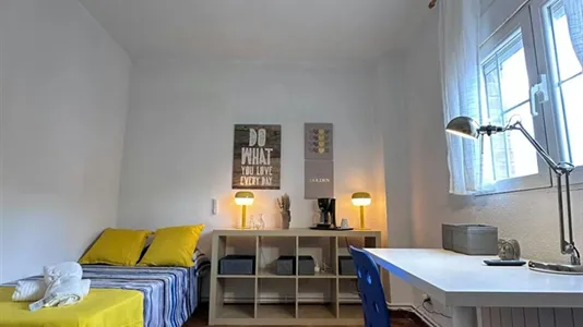 Rooms in Madrid Puente de Vallecas - photo 2