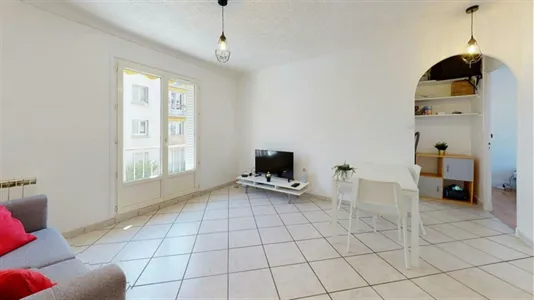 Rooms in Grenoble - photo 9