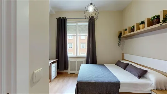 Rooms in Madrid Moncloa-Aravaca - photo 4