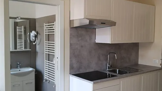 Rooms in Milano Zona 2 - Stazione Centrale, Gorla, Turro, Greco, Crescenzago - photo 8