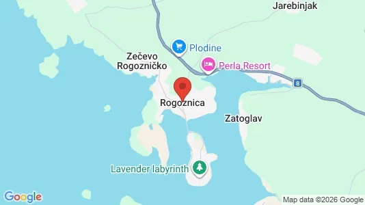 Apartments for rent i Rogoznica - kort over placeringen